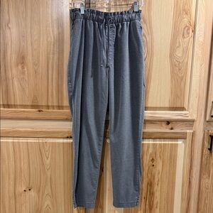 Abercrombie & Fitch Gray Pull On Business Casual Elastic Waist Dress Pants SizeM